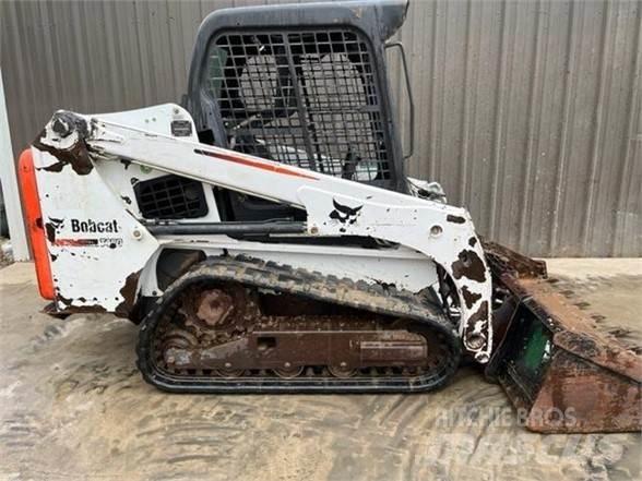 Bobcat T450 Krautuvai su šoniniu pasukimu