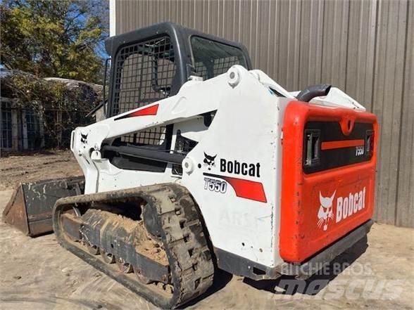Bobcat T550 Krautuvai su šoniniu pasukimu