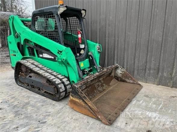 Bobcat T590 Krautuvai su šoniniu pasukimu