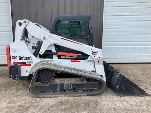 Bobcat T650 Krautuvai su šoniniu pasukimu
