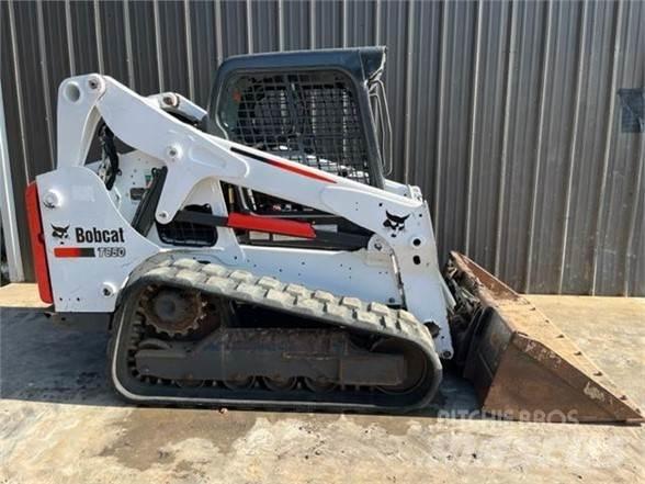 Bobcat T650 Krautuvai su šoniniu pasukimu