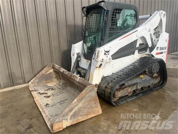 Bobcat T650 Krautuvai su šoniniu pasukimu