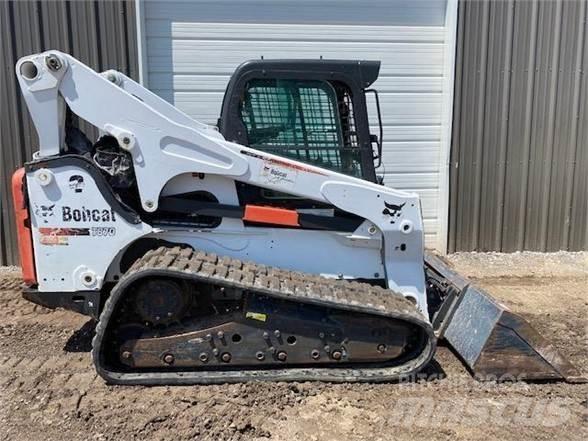 Bobcat T870 Krautuvai su šoniniu pasukimu