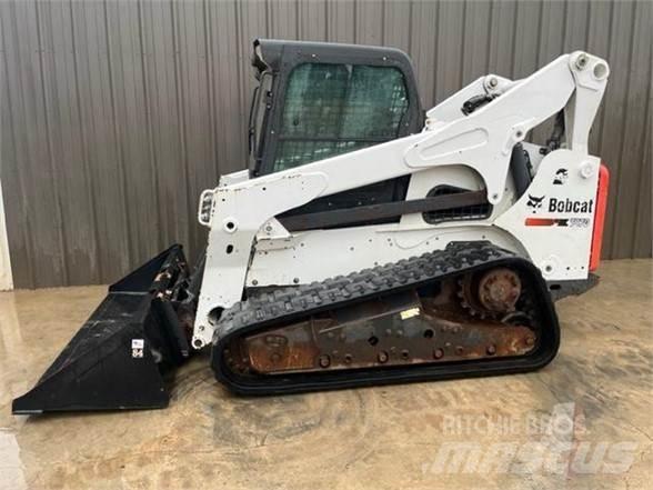 Bobcat T870 Krautuvai su šoniniu pasukimu