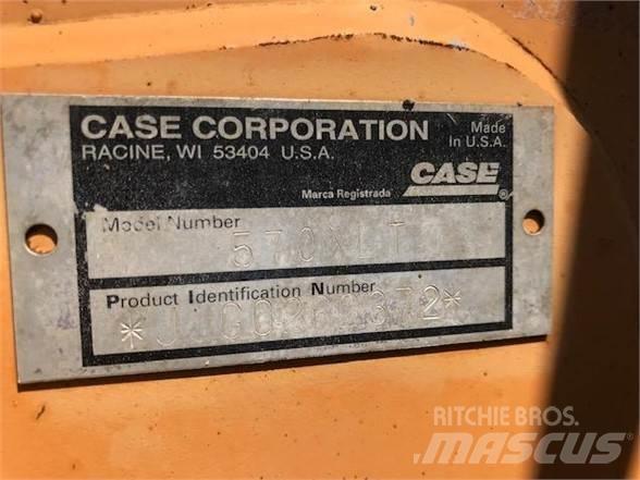 CASE 570L XT Naudoti ratiniai krautuvai