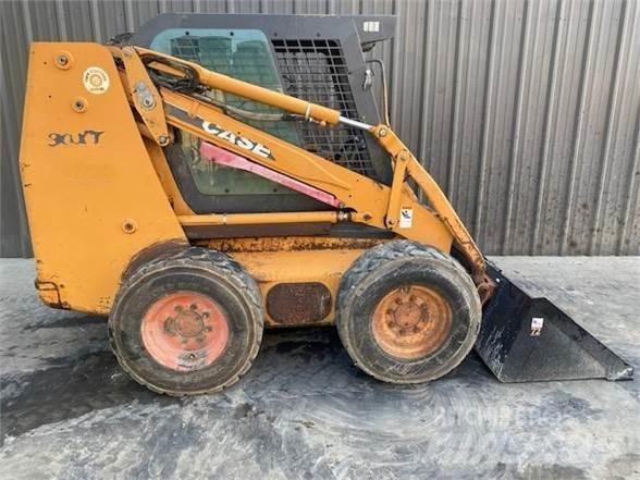 CASE 90XT Krautuvai su šoniniu pasukimu