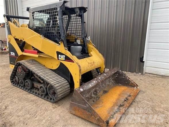 CAT 257B Krautuvai su šoniniu pasukimu