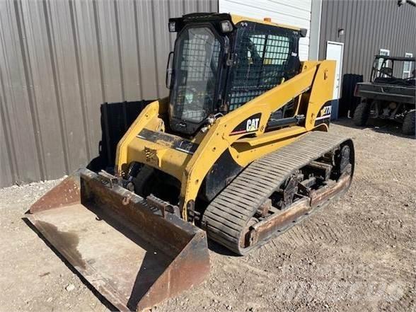 CAT 277B Krautuvai su šoniniu pasukimu