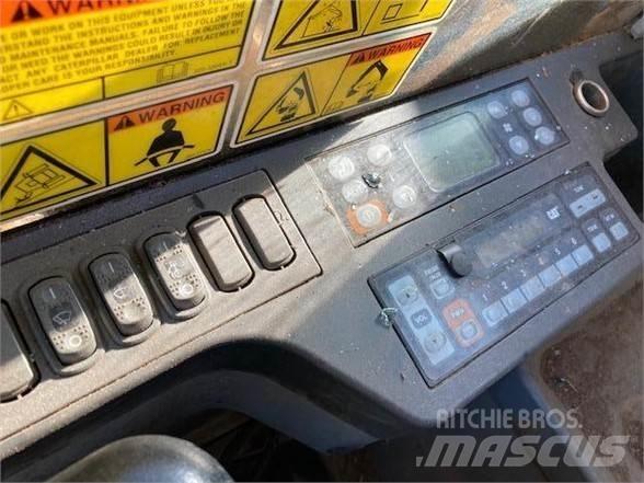 CAT 324EL Vikšriniai ekskavatoriai