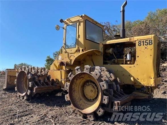 CAT 815B Vieno būgno volai