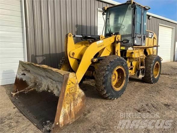 CAT 924GZ Naudoti ratiniai krautuvai
