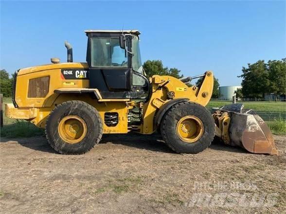 CAT 924K Naudoti ratiniai krautuvai