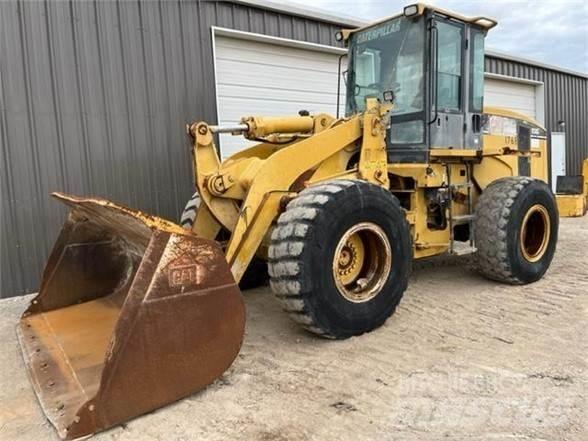 CAT 938G Naudoti ratiniai krautuvai