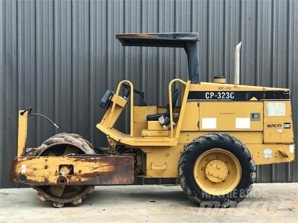 CAT CP-323C Vieno būgno volai