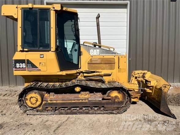 CAT D3G Vikšriniai buldozeriai