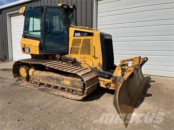 CAT D3K2 LGP Vikšriniai buldozeriai