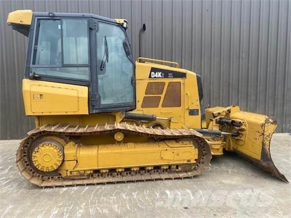 CAT D4K2 XL Vikšriniai buldozeriai