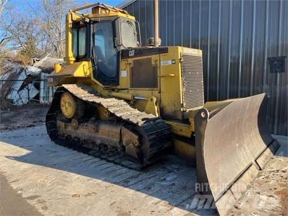 CAT D6M XL Vikšriniai buldozeriai