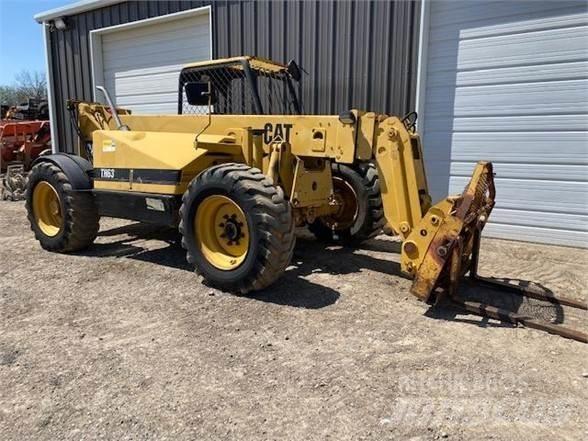 CAT TH63 Teleskopiniai krautuvai