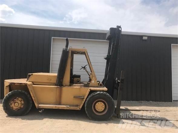 CAT V250 Dyzeliniai krautuvai