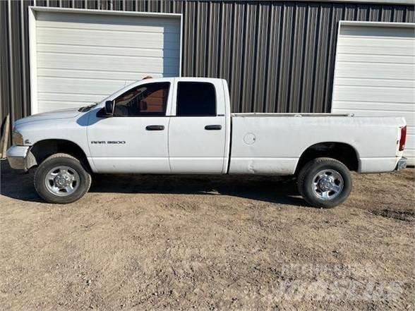 Dodge RAM 3500 Pikapai / Bortiniai sunkvežimiai