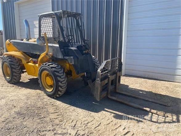 JCB 520 Teleskopiniai krautuvai