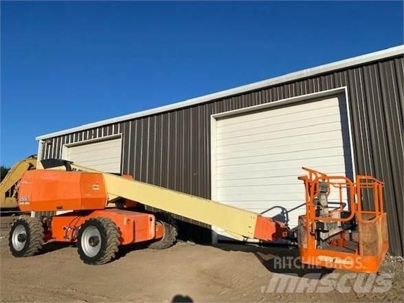 JLG 600S Teleskopiniai keltuvai