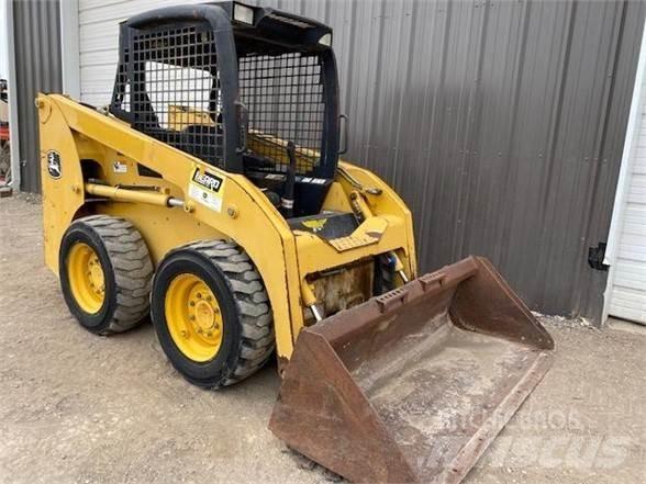 John Deere 315 Krautuvai su šoniniu pasukimu