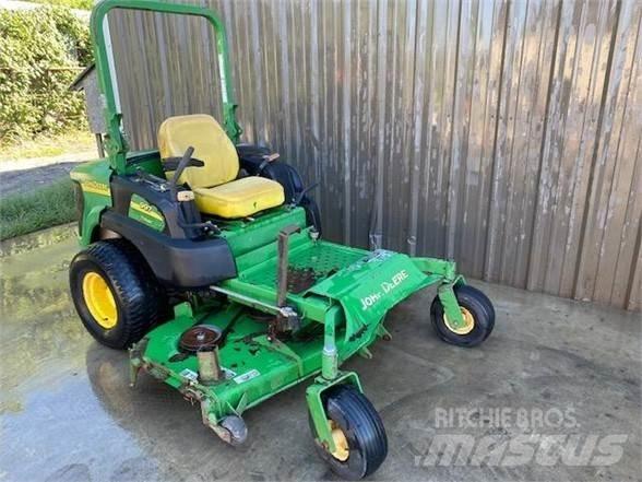 John Deere 997 Žoliapjovės su lankstiniu vairavimo mechanizmu