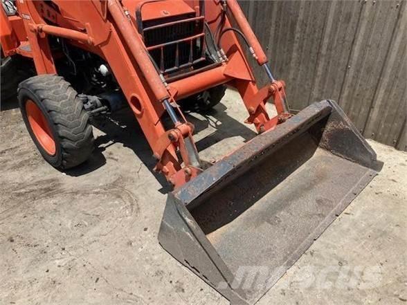Kubota L48 Ekskavatoriniai krautuvai