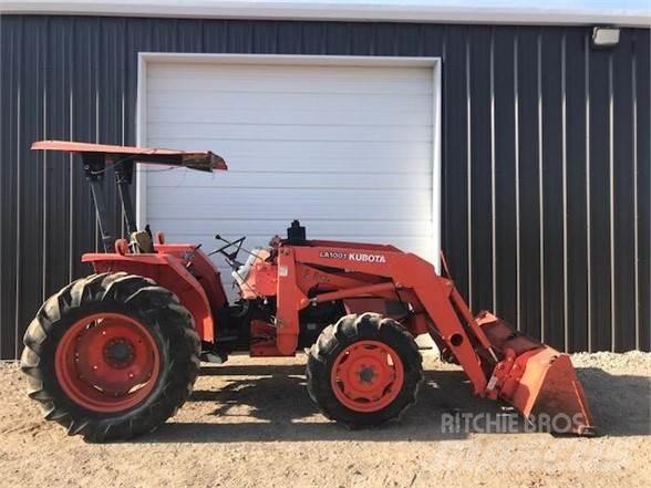 Kubota M4700 Traktoriai