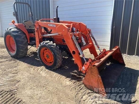 Kubota M4700 Traktoriai