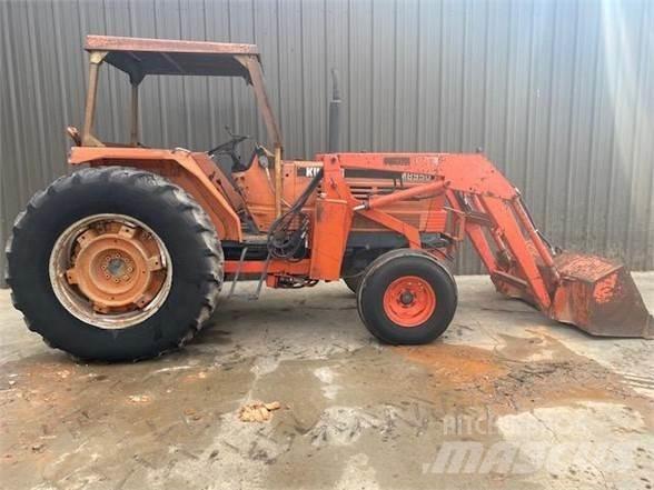 Kubota M8950 Traktoriai