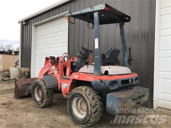 Kubota R420 Naudoti ratiniai krautuvai
