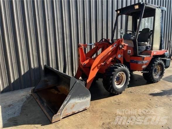 Kubota R420 Naudoti ratiniai krautuvai