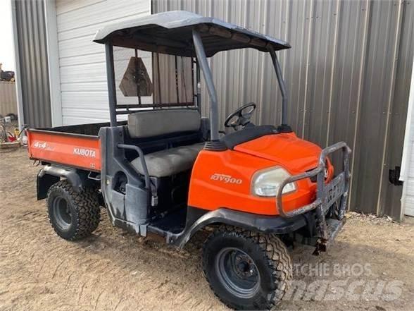 Kubota RTV900 Visureigiai