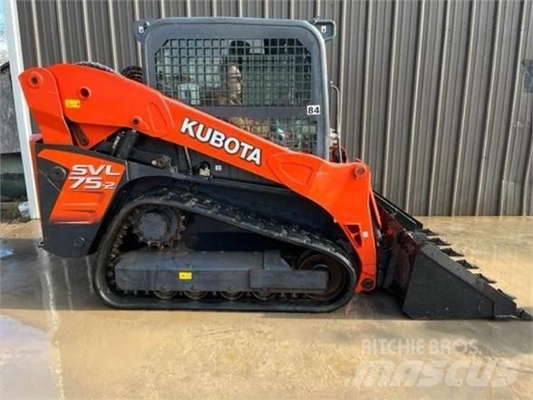 Kubota SVL75-2 Krautuvai su šoniniu pasukimu