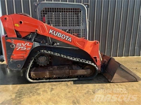 Kubota SVL75-2 Krautuvai su šoniniu pasukimu