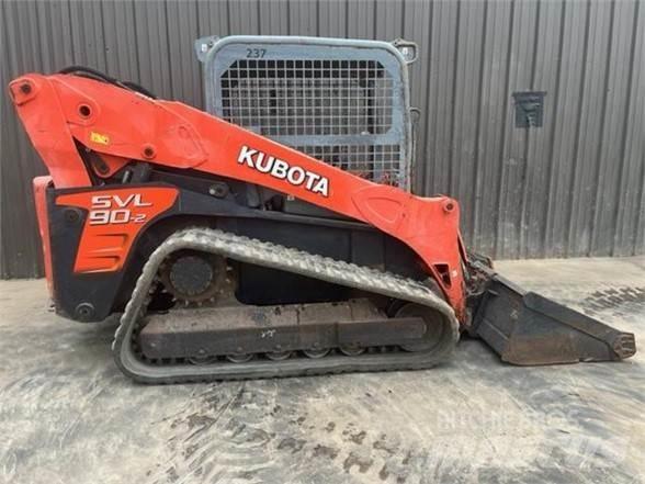 Kubota SVL90 Krautuvai su šoniniu pasukimu