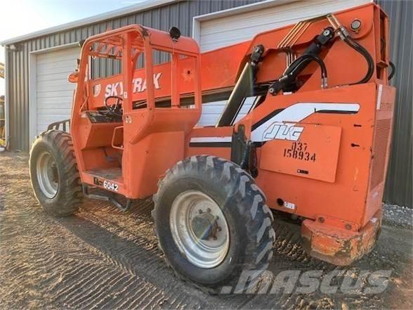 SkyTrak 6042 Teleskopiniai krautuvai