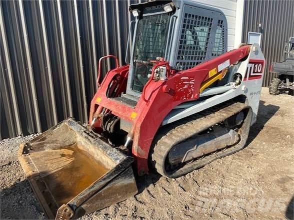 Takeuchi TL10 Krautuvai su šoniniu pasukimu