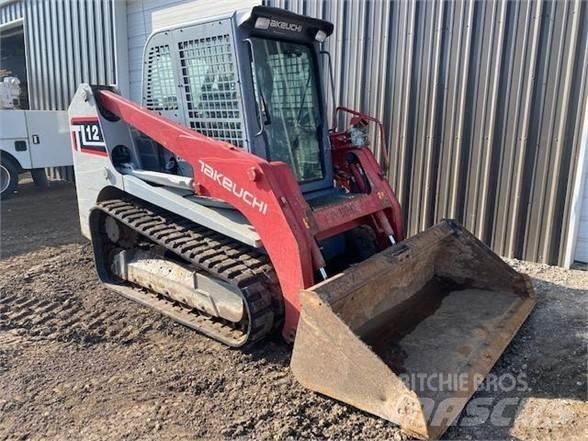 Takeuchi TL12 Krautuvai su šoniniu pasukimu