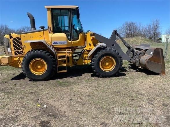 Volvo L60F Naudoti ratiniai krautuvai
