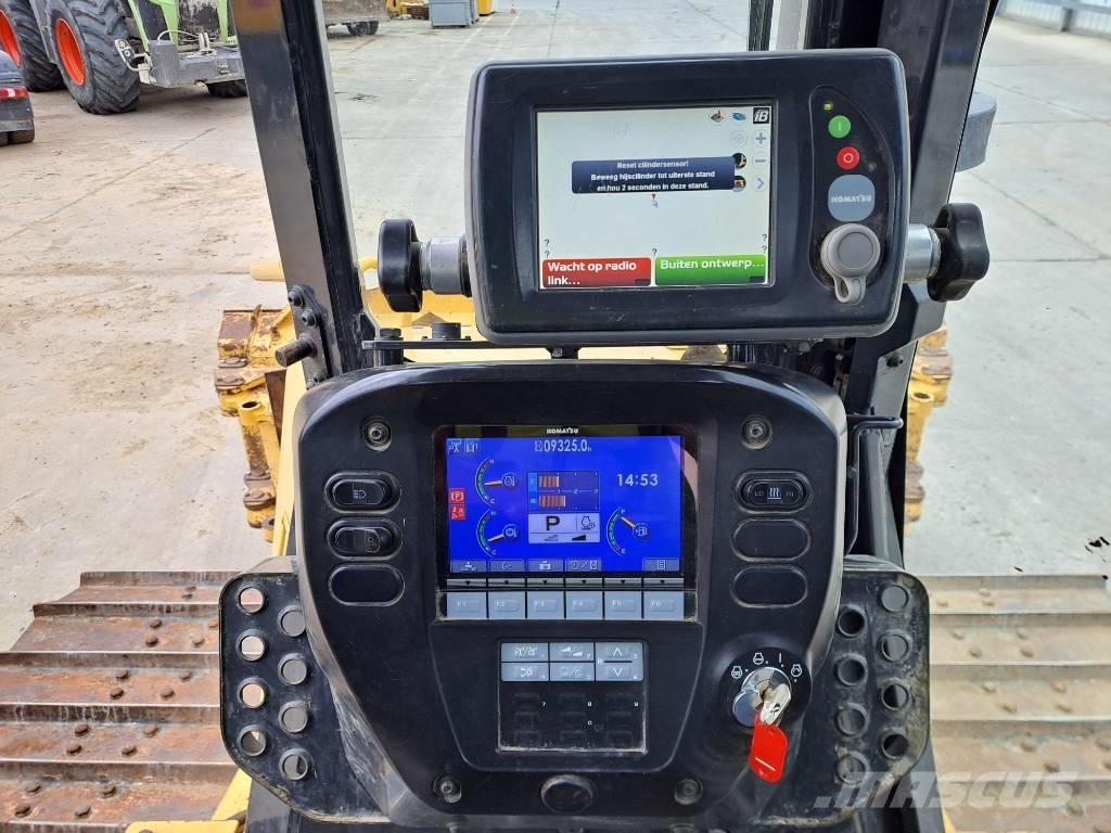 Komatsu D 61 PXI-23 Vikšriniai buldozeriai