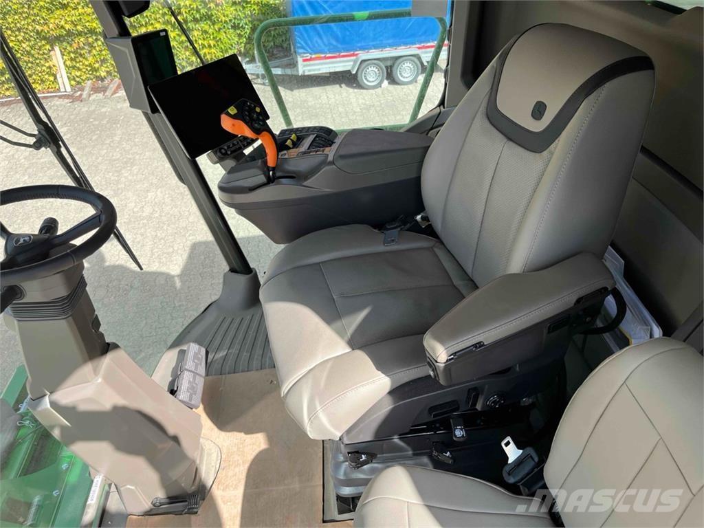 John Deere T5 600 Derliaus nuėmimo kombainai