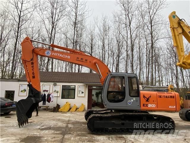 Hitachi EX200-5 Vikšriniai ekskavatoriai
