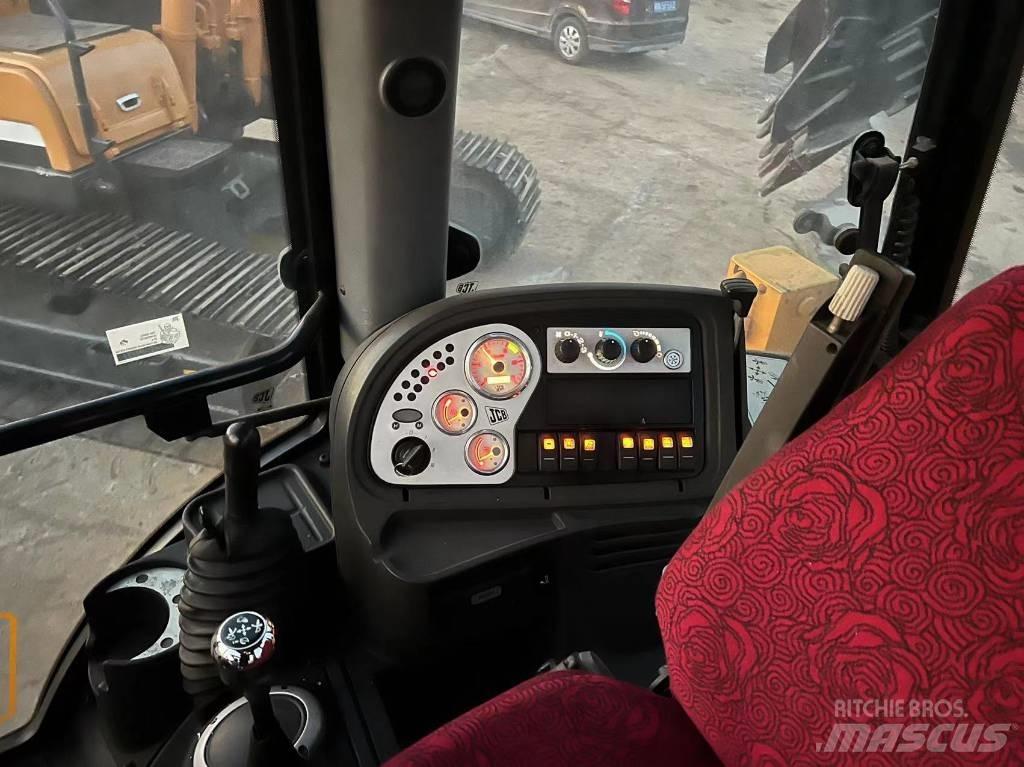 JCB 3CX Ekskavatoriniai krautuvai