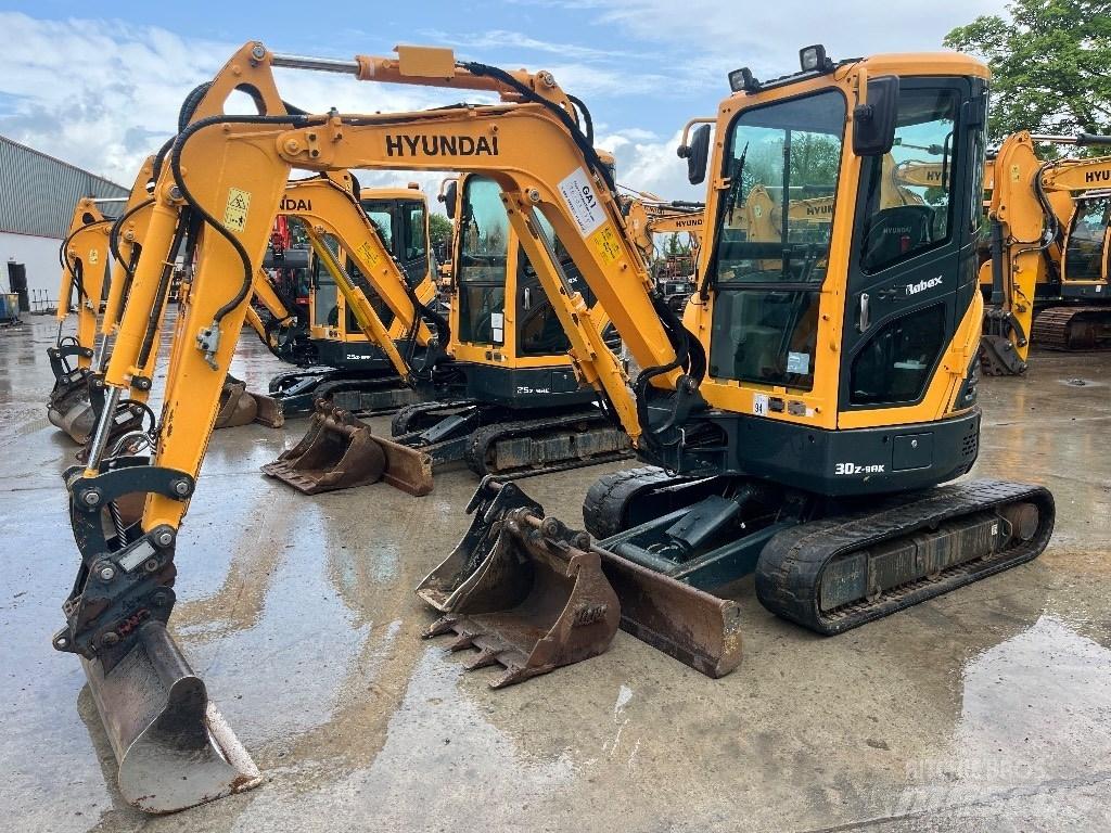 Hyundai R30 Z-9AK Mini ekskavatoriai < 7 t