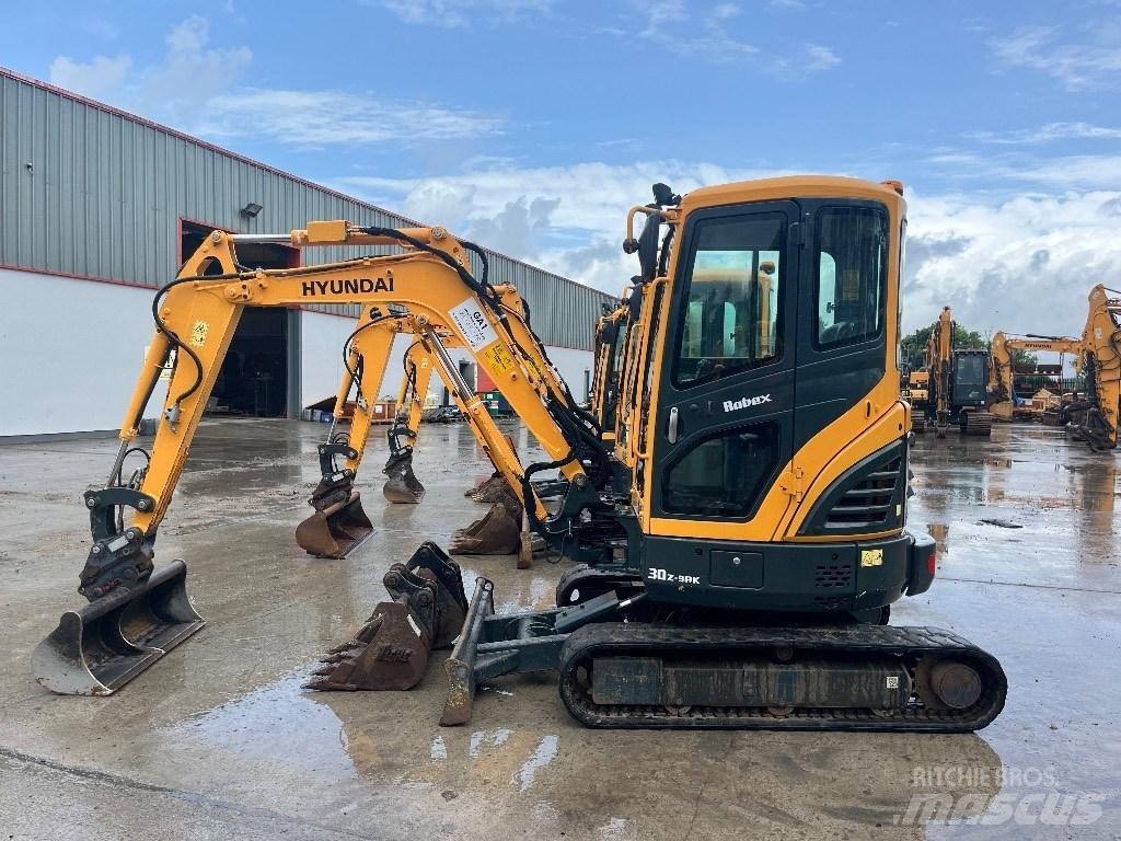 Hyundai R30 Z-9AK Mini ekskavatoriai < 7 t