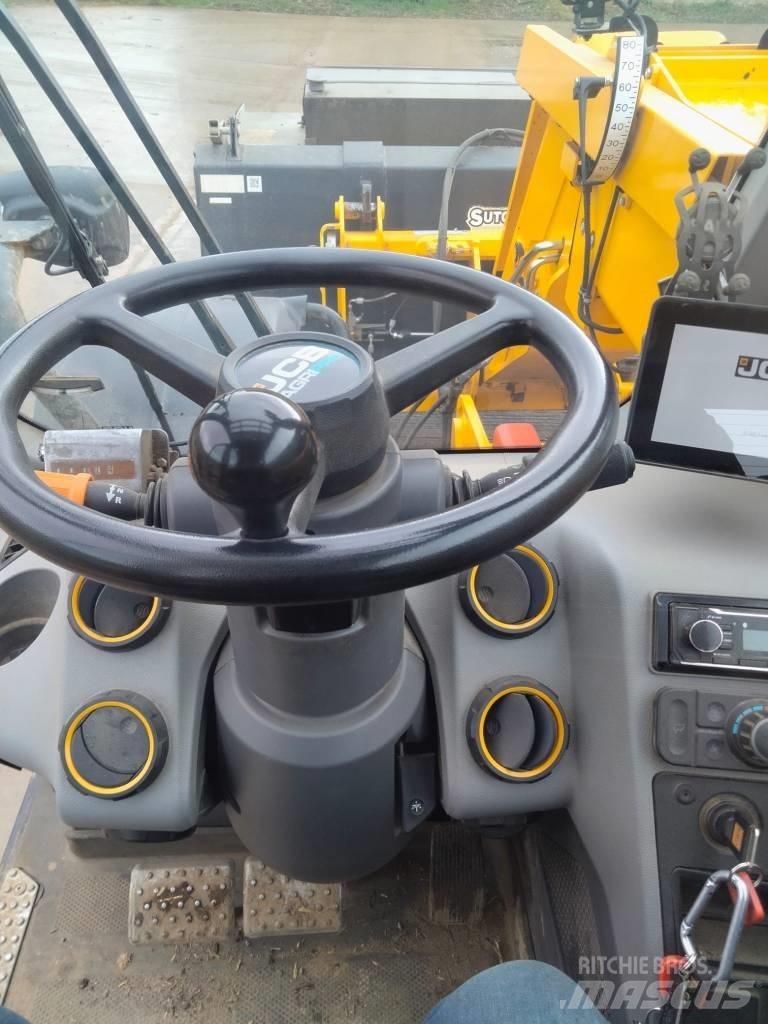 JCB 542-70 Teleskopiniai krautuvai žemės ūkiui